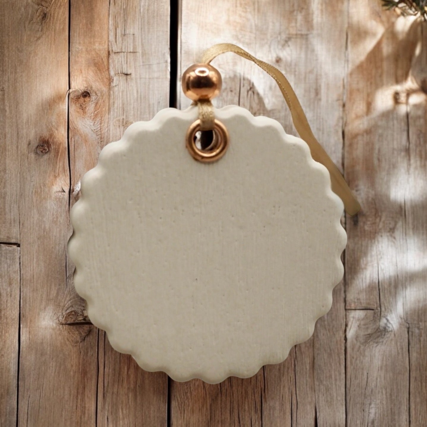 Car Freshener Scalloped Circle With 20ml Refresher Concentrate